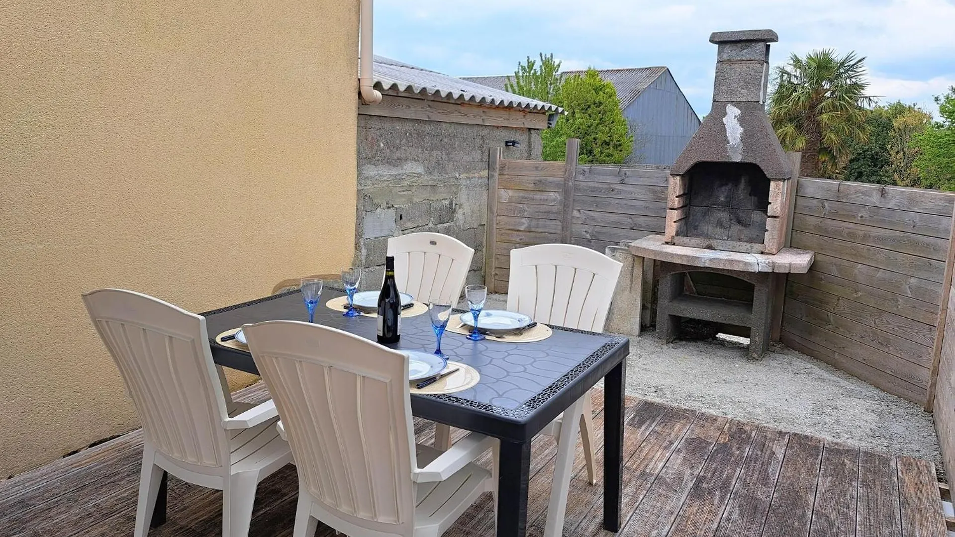 Comfortable Holiday Home In Telgruc-Sur-Mer France